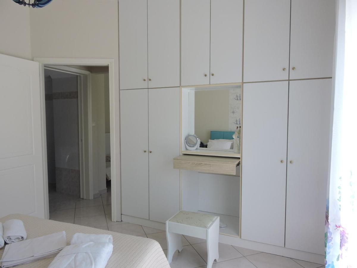 Sweet Suites Amaliada Eksteriør billede